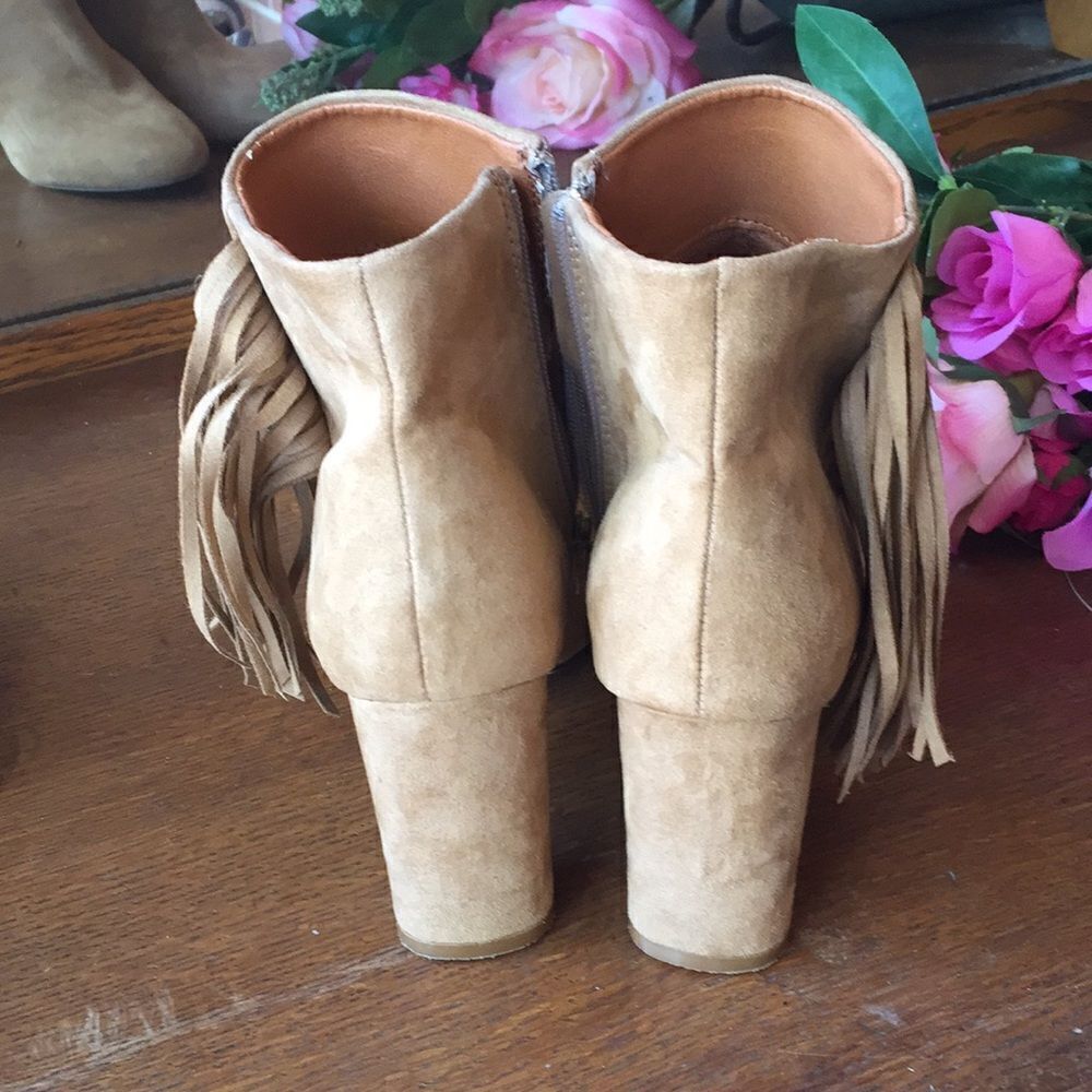 NY&C Fringe Heeled Booties - Picture 3 of 10